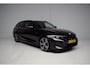 BMW 3-Serie Touring 318i M-Sport Aut Facelift ORG.NED / M-ZETELS / SFEERVERLICHTING / CARPLAY / 19INCH / EL.STOELEN / NAP