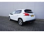 Peugeot 2008 1.2 PureTech Allure Climate / Navi / Cruise / Pano / Parkeers. / Trekhaak / Lm velgen / NAP