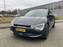 Kia EV6 Light Edition 63 kWh | Achteruitrijcamera | Stoel Stuur verwarming | Adaptive cruise |