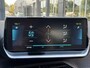 Peugeot e-2008 GT Pack 50 kWh 136PK Automaat Inclusief batterijtest, Navigatie, Achteruitrijcamera, Keyless, Panoramadak, Alcantara, Stoelverwarming