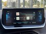Peugeot e-2008 GT Pack 50 kWh 136PK Automaat Inclusief batterijtest, Navigatie, Achteruitrijcamera, Keyless, Panoramadak, Alcantara, Stoelverwarming