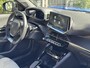 Peugeot e-2008 GT Pack 50 kWh 136PK Automaat Inclusief batterijtest, Navigatie, Achteruitrijcamera, Keyless, Panoramadak, Alcantara, Stoelverwarming