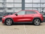 Mercedes-Benz GLA 180 Business Solution AMG | Smartphone integratie | Memory pakket | Panoramadak | Trekhaak | Stoelverwarming | Nightpakket