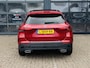 Mercedes-Benz GLA 180 Business Solution AMG | Smartphone integratie | Memory pakket | Panoramadak | Trekhaak | Stoelverwarming | Nightpakket