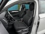 Skoda Karoq 1.5 TSI DSG AUT. Business Edition PANO | ELEK.TREKH | CARPLAY | STOEL/STUURVERW | ADAPT.CRUISE | NAV | PDC | LMV