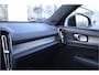Volvo XC40 Recharge P8 AWD R-Design | Camera | Stoel en stuurverw. | Trekhaak | SOH 90%