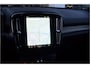 Volvo XC40 Recharge P8 AWD R-Design | Camera | Stoel en stuurverw. | Trekhaak | SOH 90%