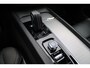 Volvo XC60 2.0 Recharge T6 AWD R-Design | Trekhaak | Adaptieve cruise | Panoramadak | H&K | Winterpack |