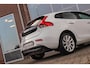 Volvo V40 1.6 T2 | 1e eigenaar | 17 inch| Cruise control | Climate control | Sportstuur | Voorruit verwarming | Origineel | USB/Aux | Mistlampen | Start/stop | Boordcomputer |