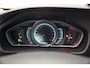 Volvo V40 2.0 T2 Summum [ Navigatie Stoelverwarming Cruise control ]