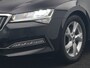 Skoda Superb Combi 1.4 TSI iV Business Edition Plug In Hybrid 218pk Dealer O.H PHEV | Trekhaak af Fabriek | Crystal LED | Keyless | Apple Carplay | Sportstoelen Verwarmd | Cruise Control | 17"L.M |