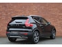 Volvo XC40 T5 Plug-In Hybrid Inscription | Trekhaak | Parkeercamera | Verwarmbare Voorstoelen | Apple Carplay / Android Auto | 19'' Lichtmetalen Velgen | Extra Getint Glas | Cruise Control | Navigatie | Bluetooth Multimedia