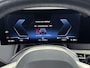 BMW iX xDrive50 Executive 112 kWh | M Sportpakket | Comfort Access pakket | Live Cockpit Professional | Parking Assistant Plus | airco automatisch | airco separaat achter | Apple Carplay/Android Auto | lederen bekleding | navigatiesysteem full map | voorstoelen verwarmd | laser LED koplampen | lichtmetalen velgen 22" | panoramadak var. transparantie | trekhaak elektrisch uitklapbaar |