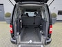 Volkswagen Caddy Maxi 1.6 TDI DSG Highline Rolstoel Vervoer | Luchtvering | Airco | Cruise Control |