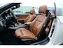 BMW 3-Serie Cabrio 320i Exclusive M Sport * Dealer onderhouden * + SPORTSTOELEN / BI-XENON / STANDKACHEL
