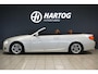 BMW 3-Serie Cabrio 320i Exclusive M Sport * Dealer onderhouden * + SPORTSTOELEN / BI-XENON / STANDKACHEL