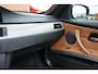 BMW 3-Serie Cabrio 320i Exclusive M Sport * Dealer onderhouden * + SPORTSTOELEN / BI-XENON / STANDKACHEL