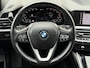 BMW 3-Serie 330e Business Edition Plus | BMW Laser Light | Adaptieve cruise | Lederen interieur | Wegklapbare trekhaak | Sportstoelen met stoelverwarming | Navigatie | Apple CarPlay / Android Auto | Sfeerverlichting | DAB | Keyless | Virtual cockpit | Volledig onderhouden!