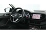 Volkswagen T-Cross 1.0 TSI 95pk Life Business / Navigatie / Parkeersensoren / Band RV vervangen!