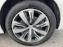 Peugeot 208 75pk Active (Airco - Parkeersensoren - Navigatie via APP - Cruise Controle - Parelmoer wit)