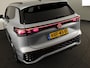 Volkswagen Tayron 1.5 eHybrid R-Line Edition 204PK | Automaat (DSG) | Panoramadak | Black Style pakket | Wegklapbare trekhaak | Verlengde garantie