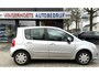 Renault Modus 1.6-16V ** AUTOMAAT ** Dynamique * Hoge Zit * Trekhaak * Airco * Cruise Control * Stuurbekrachtiging * Inruil Welkom * Vingerhoets; AL meer dan 100 jaar een begrip in de Brabantse Kempen.......