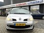 Renault Modus 1.6-16V ** AUTOMAAT ** Dynamique * Hoge Zit * Trekhaak * Airco * Cruise Control * Stuurbekrachtiging * Inruil Welkom * Vingerhoets; AL meer dan 100 jaar een begrip in de Brabantse Kempen.......