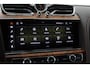 Bentley Bentayga 4.0 V8 | NL-Auto | 22 Inch | Luchtvering | Head-Up | Panoramadak | 360° Camera