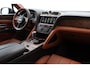 Bentley Bentayga 4.0 V8 | NL-Auto | 22 Inch | Luchtvering | Head-Up | Panoramadak | 360° Camera