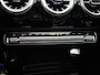 Mercedes-Benz A-klasse 200 Business Solution AMG | Automaat | Panoramadak | Sfeer verlichting | Navigatie | Bluetooth | Camera | Stoel verwarming | Cruise Control | Memory Seats | Lichtmetalen Velgen |