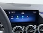 Mercedes-Benz GLA 250 e Business Solution AMG | Night Pakket | Winter Pakket | Trekhaak | Panoramadak | Dodehoekassistent | MULTIBEAM LED Koplampen | Stoelverwarming | Stuurverwarming | Sfeerverlichting | Apple CarPlay | Android Auto | Elektrische Achterklep | Elektrisch Inklapbare Buitenspiegels | Achteruitrijcamera | Parkeersensoren