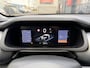 Jeep Avenger 1.2 e-Hybrid Summit (JBL - Keyless Entry - Elektrische Klep - Adaptieve Cruise Controle - Camera - Automatische Airco - Parkeersensoren V+A - LED)