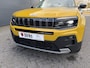 Jeep Avenger 1.2 e-Hybrid Summit (JBL - Keyless Entry - Elektrische Klep - Adaptieve Cruise Controle - Camera - Automatische Airco - Parkeersensoren V+A - LED)
