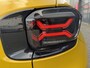 Jeep Avenger 1.2 e-Hybrid Summit (JBL - Keyless Entry - Elektrische Klep - Adaptieve Cruise Controle - Camera - Automatische Airco - Parkeersensoren V+A - LED)