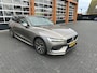Volvo V60 2.0 T5 Momentum | Sportstoelen | Leer | Trekhaak |