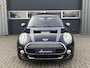 MINI Cooper Mini 1.5 Seven Chili | Pano | Schuifdak | Navi | Carplay/Android | Leder | Xenon | Camera | Cruise | Keyless | All Season | Interesse? Bel of App naar: 06 30 51 05 90