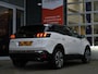 Peugeot 3008 1.2 PureTech GT Line | Achteruitrijcamera | Navigatie | Full led | 19 inch lichtmetalen velgen | Elektrisch te openen kofferbak | Cruise control | Climate control