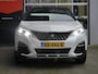 Peugeot 3008 1.2 PureTech GT Line | Achteruitrijcamera | Navigatie | Full led | 19 inch lichtmetalen velgen | Elektrisch te openen kofferbak | Cruise control | Climate control