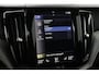 Volvo XC60 T8 Twin Engine R-Design | Bowers&Wilkins | Head-Up | Panoramadak | Trekhaak | 21 Inch | ACC