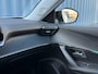 Peugeot 2008 Allure Parkeer sensoren achter | Apple carplay en Android auto | Cruise control | Carbon afwerking interieur | Led
