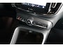 Volvo XC40 2.0 B3 Plus Dark STOEL/STUUR-VERW. | DEALER ONDERHOUDEN