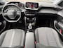 Peugeot 208 1.2 PureTech Blue Lease Allure Automaat / Dealer Onderhouden / Trekhaak / 1200 KG Trekgewicht / Stoel Verwarming / Achteruitrij Camera / Apple Carplay&Android Auto /