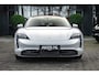 Porsche Taycan Performance | 4WSturing | Luchtvering | Pano.dak | 360° Cam. | Warmtepomp