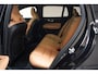 Volvo V60 2.0 T5 Inscription Aut. [ Panoramadak Stoelventilatie/verwarming Harman-Kardon ]