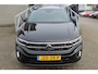 Volkswagen T-Roc 1.5 TSI R-Line Automaat/Trekhaak afneembaar/Apple carplay/Achteruitrijcamera/Keyless/Stoelverwarming/IQ Light/Adaptive cruise control/Parkassist/Lane assist/DAB+/Inklapbare spiegels