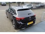 Volkswagen T-Roc 1.5 TSI R-Line Automaat/Trekhaak afneembaar/Apple carplay/Achteruitrijcamera/Keyless/Stoelverwarming/IQ Light/Adaptive cruise control/Parkassist/Lane assist/DAB+/Inklapbare spiegels