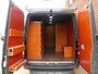 Volkswagen Crafter 32 2.0 TDI L2H1 Camera/Trekhaak/Geveerde stoel