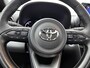 Toyota Yaris Cross 1.5 Hybrid First Edition + | Panoramadak | Head-up display | Stoel+stuurverwarming | Elektrische Achterklep | Draadloze telefoonlader | Apple CarPlay/Android Auto | Cruise Control Adaptive |