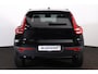 Volvo XC40 B3 Plus Black Edition - Panorama/schuifdak - IntelliSafe Assist & Surround - 360º Camera - Harman/Kardon audio - Verwarmde voorstoelen & stuur - Parkeersensoren voor & achter - Elektr. bedienb. voorstoelen met geheugen links - Draadloze tel. lader - Extra getint glas - 20' LMV