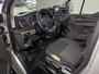 Ford Transit Custom 280 2.0 TDCI L1H1 Limited met o.a. Apple Carplay/Android auto, Cruise Control, Navigatiesysteem, 16 Inch lichtmetalen velgen en een Trekhaak
